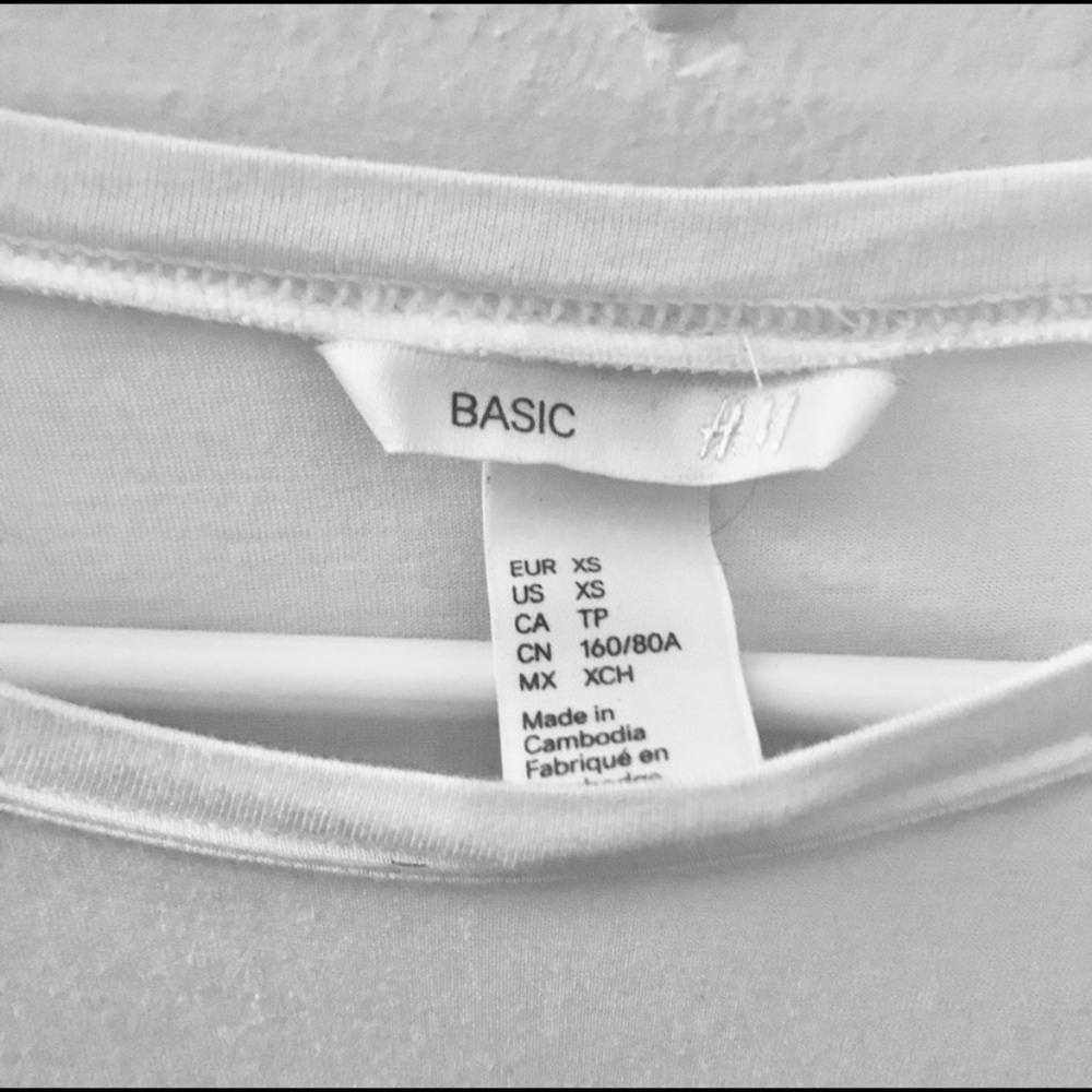 H&M Basic L/S Tee - Picture 5 of 5